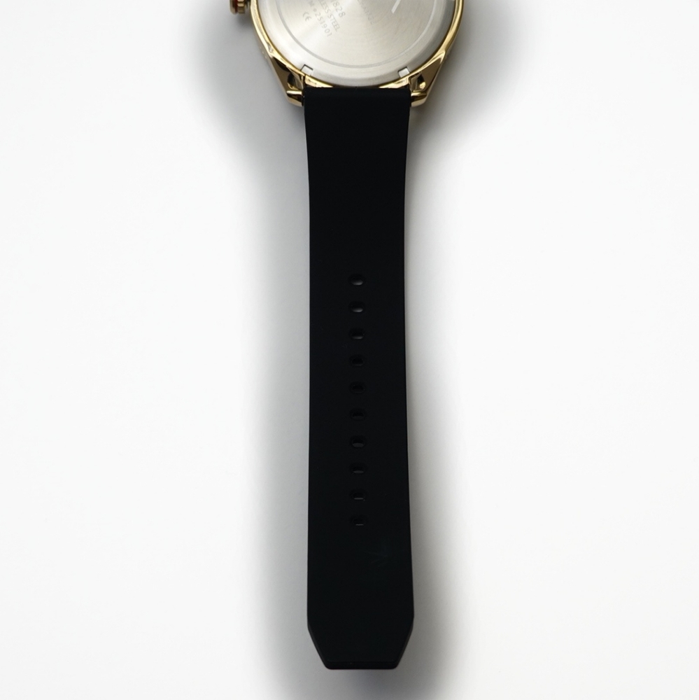 ARMANI EXCHANGE BLACK SILICONE WATCH - Picture 4 of 10